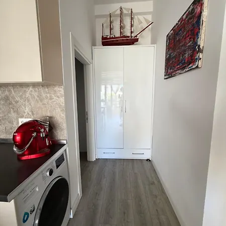 Apartamento Qerret Flat House Golem (Tirana)